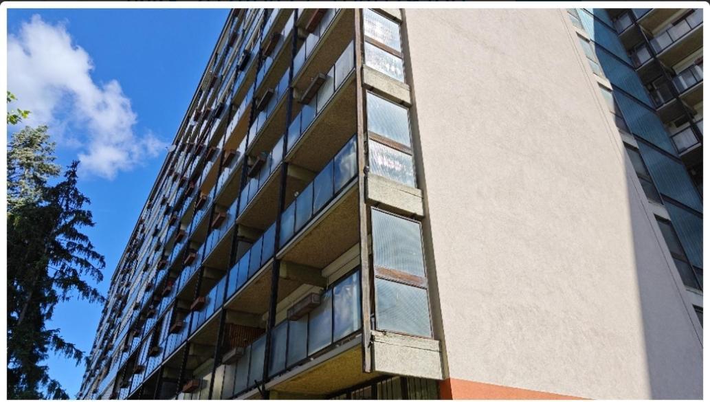 Derkovits Appartman Szombathely Buitenkant foto